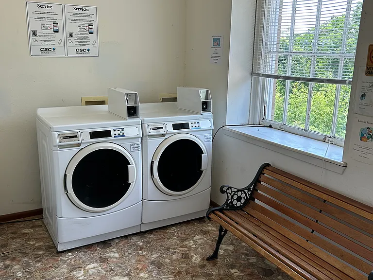 702 N Union St — Photo 12