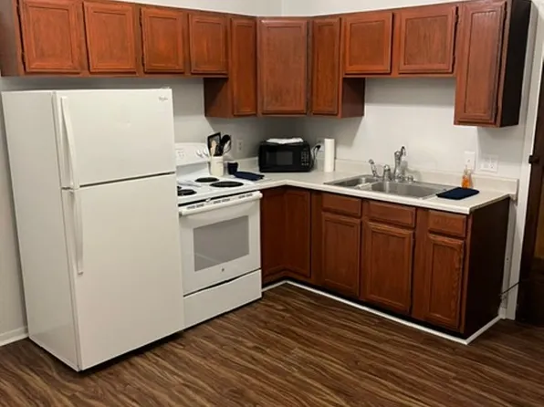 205 1/2 Jefferson St S, Wadena, MN 56482