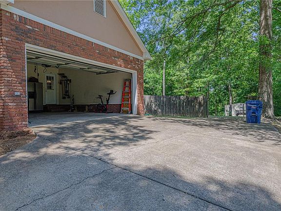 4th image of 773 Lee Road 437