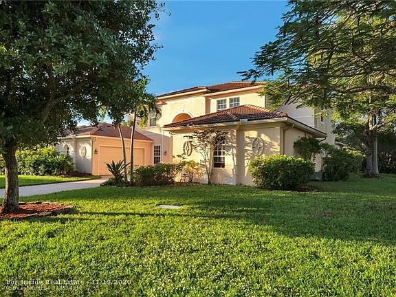 4th image of 11823 NW 11th Pl
