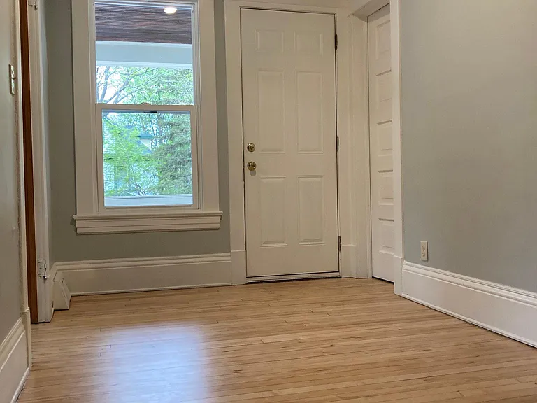 1327 Madison St NE #1 — Photo 18
