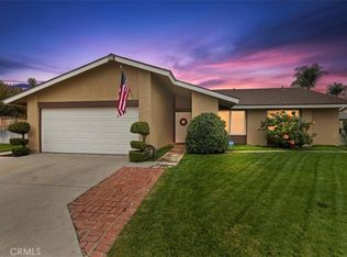 9808 Calle Esplanade, Riverside, CA 92503