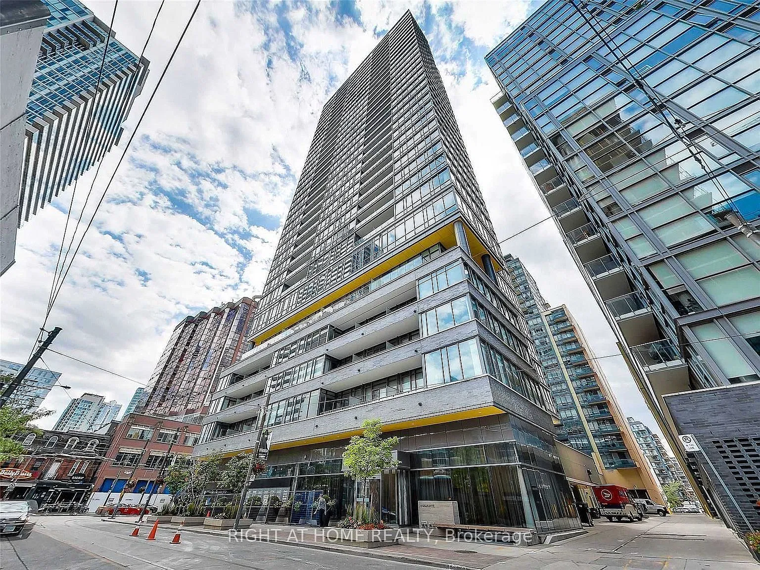 Charlie Condos — Photo 1