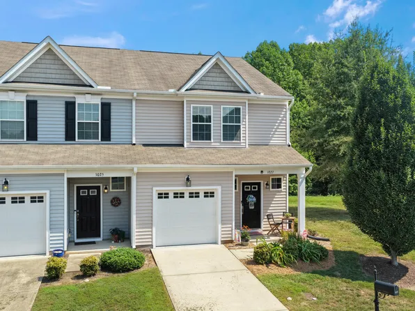1027 Renewal Pl, Raleigh, NC 27603