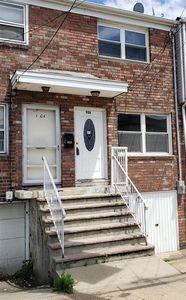 98B Suburbia Dr, Jersey City, NJ, 07305
