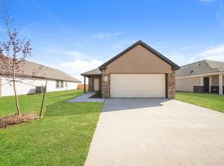 1903 Dogwood Dr #El, El Reno, OK 73036