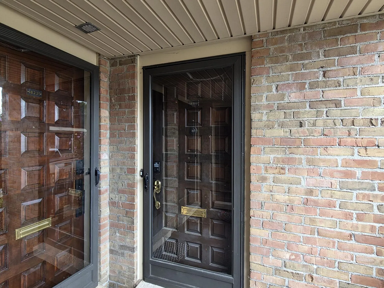 2 bed, 2.0 bath, 1430 sqft, $2,100 — Photo 2