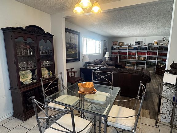 5th image of 2918 Piedras Rd