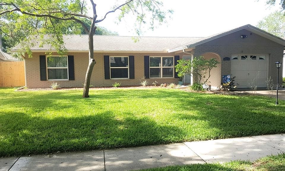 1st image of 14301 Capitol Dr