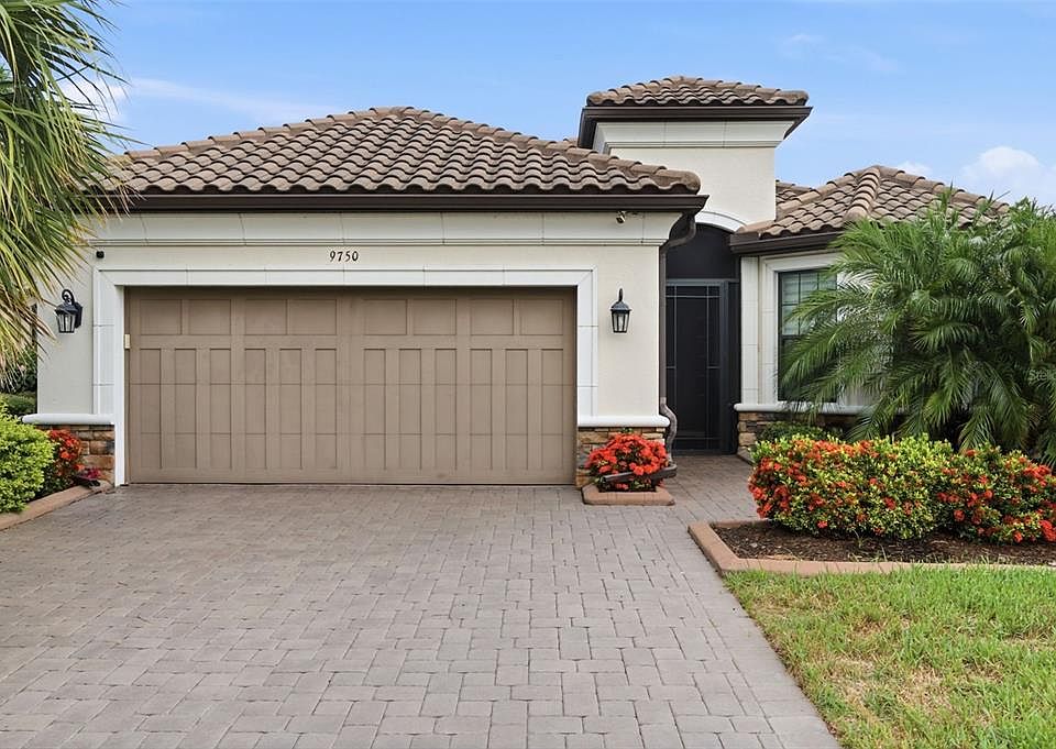 1st image of 9750 HIGHLAND PARK PLACE