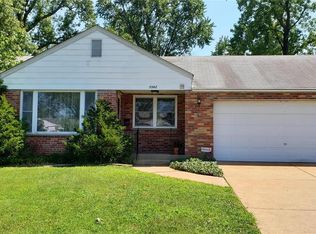7362 S Yorkshire Dr, Affton, MO