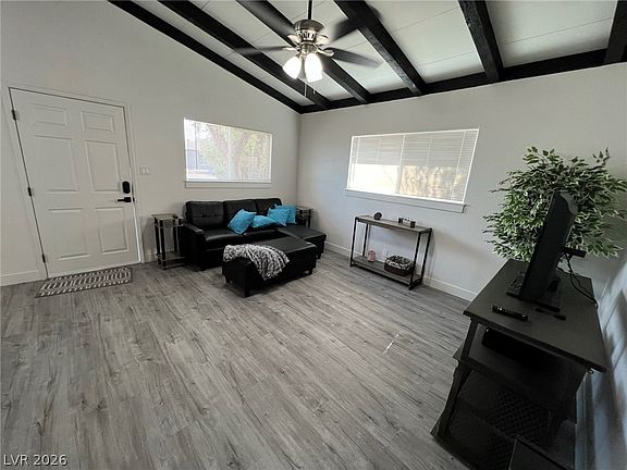 5th image of 1821 Hassett Ave