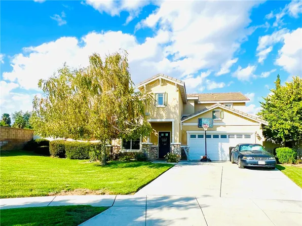 1590 W Ceres St, Rialto, CA 92376