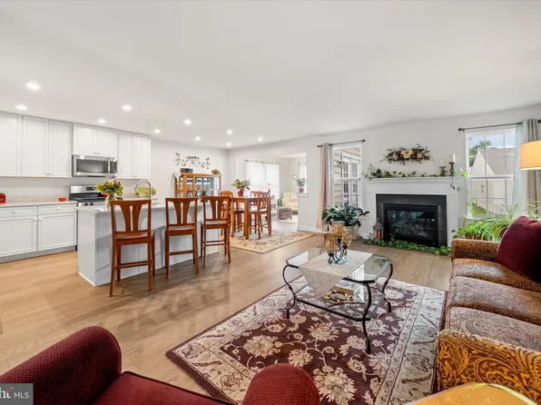 277 Anglesey Dr, Middletown, DE 19709