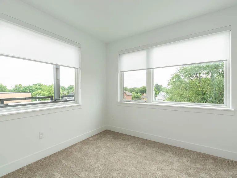 St. Barts Apartments — Photo 13