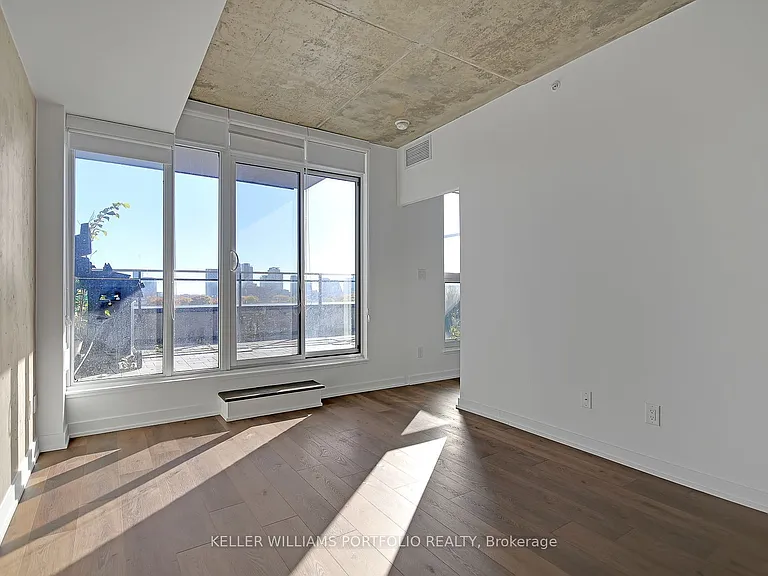 205 Manning Ave #506 — Photo 12