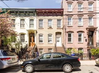 208 10th St #2, Hoboken, NJ 07030