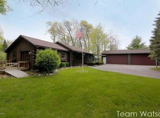 8810 66th St SE, Alto, MI 49302