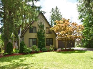 6305 Yulewood Cir, Cicero, NY 13039