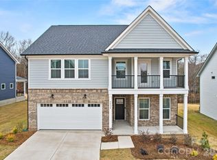 2024 Waxhaw Crossing Dr E, Waxhaw, NC 28173