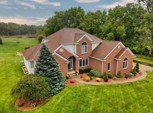 11095 Hill Rd, Goodrich, MI 48438