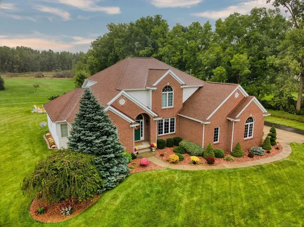 11095 Hill Rd, Goodrich, MI 48438