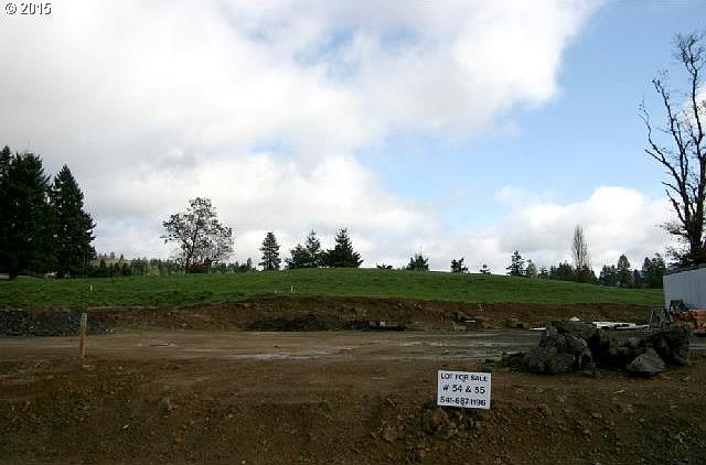 2nd image of 570 Wildcat Canyon Rd