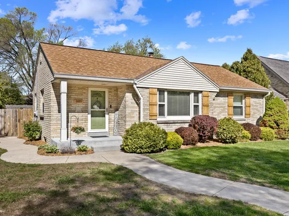 2051 South 106th STREET, West Allis, WI 53227