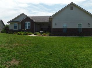 3116 N Steven St, Augusta, KS 67010