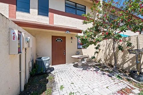 3281 E Golf Blvd #4 Photo 1