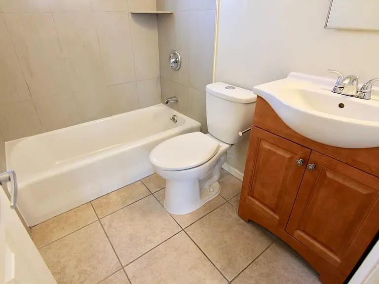 3347 Del Mar Ave #4 — Photo 5