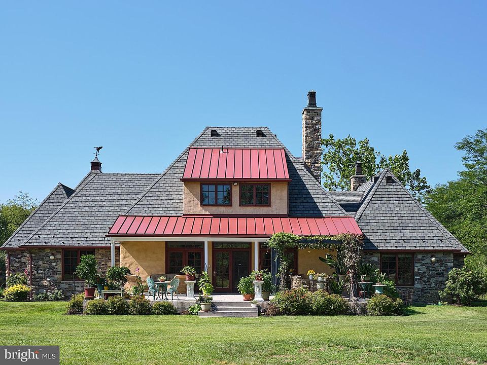 1st image of 354 Cafferty Rd
