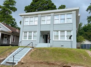 2412 Pinehurst Blvd, Shreveport, LA 71104
