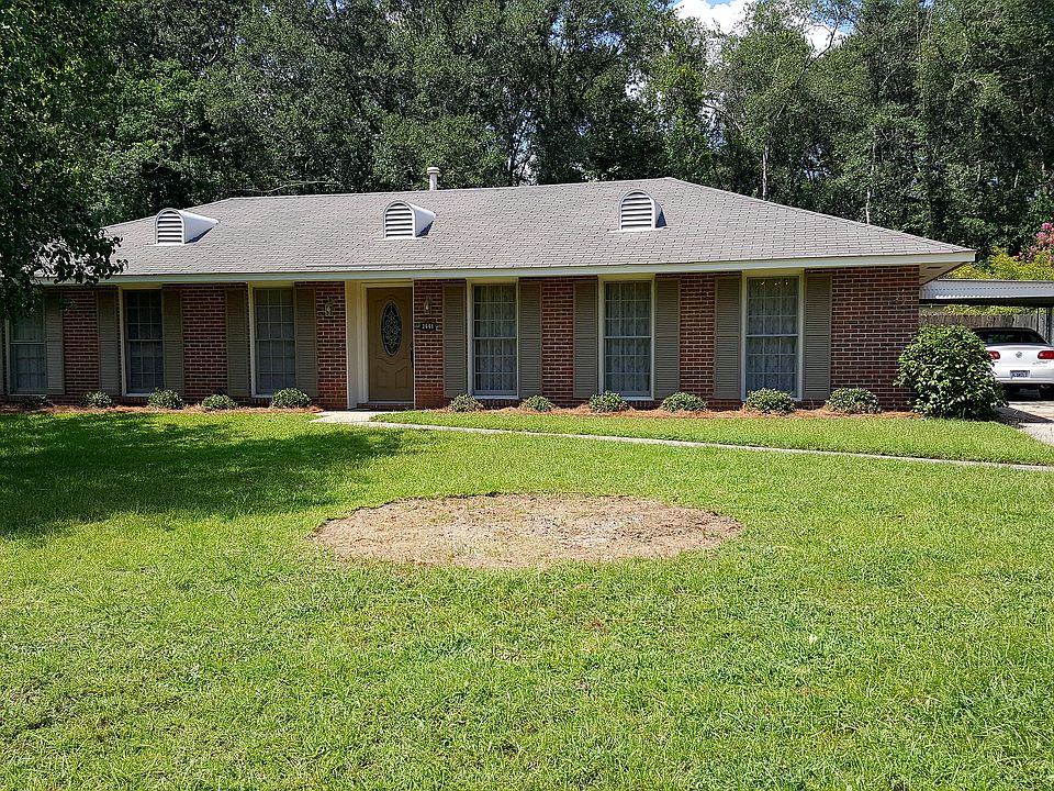 3661 Robert E. Lee Drive