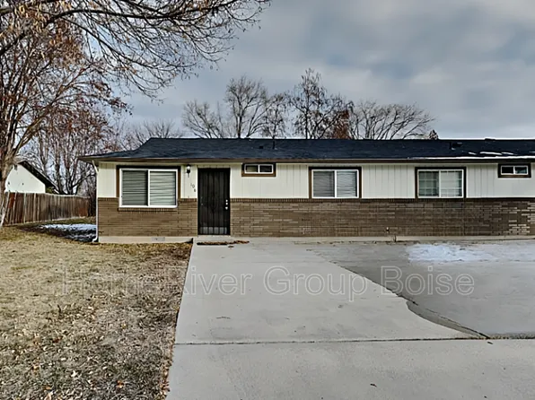 106 N Homedale Ave, Caldwell, ID 83605