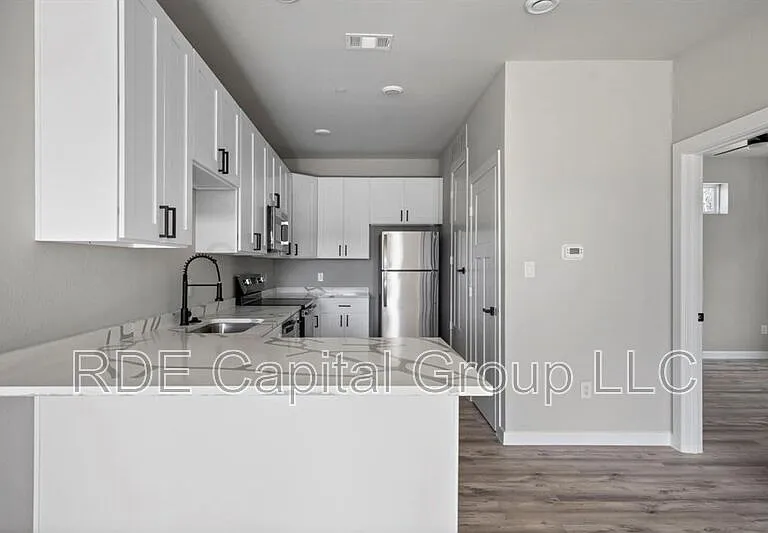 948 Corinth Street Rd #3 — Photo 50