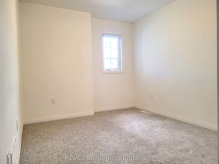 171 Bur Oak Dr — Photo 22
