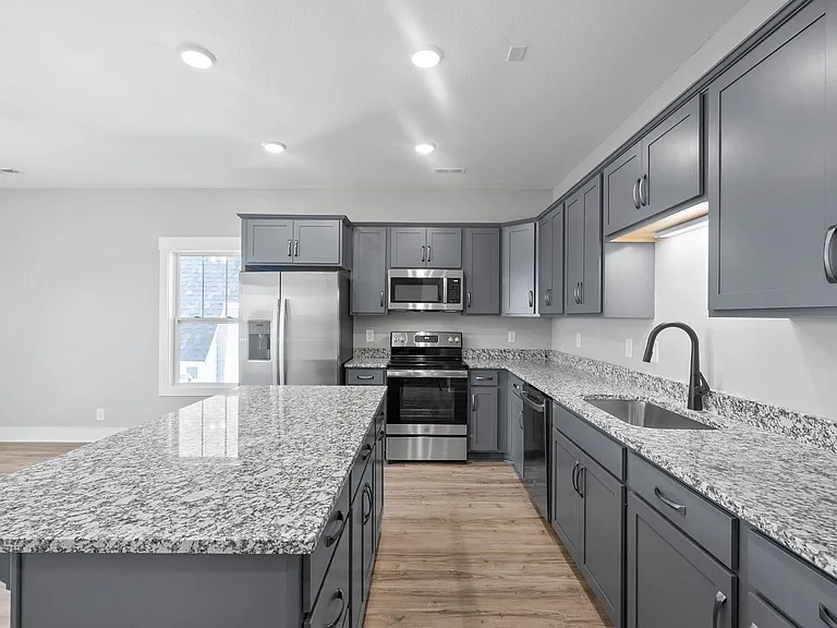 330 Academy Ave #X6 — Photo 10