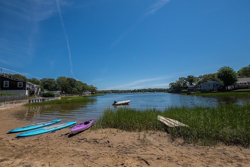 36 Pinehurst Dr, Wareham, MA 02571 Zillow