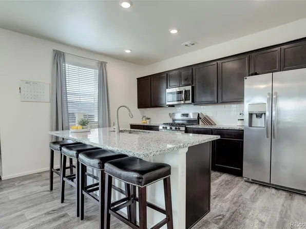 26752 E Byers Avenue, Aurora, CO 80018