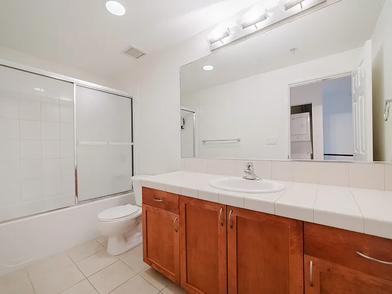 1240 India St #301 — Photo 13
