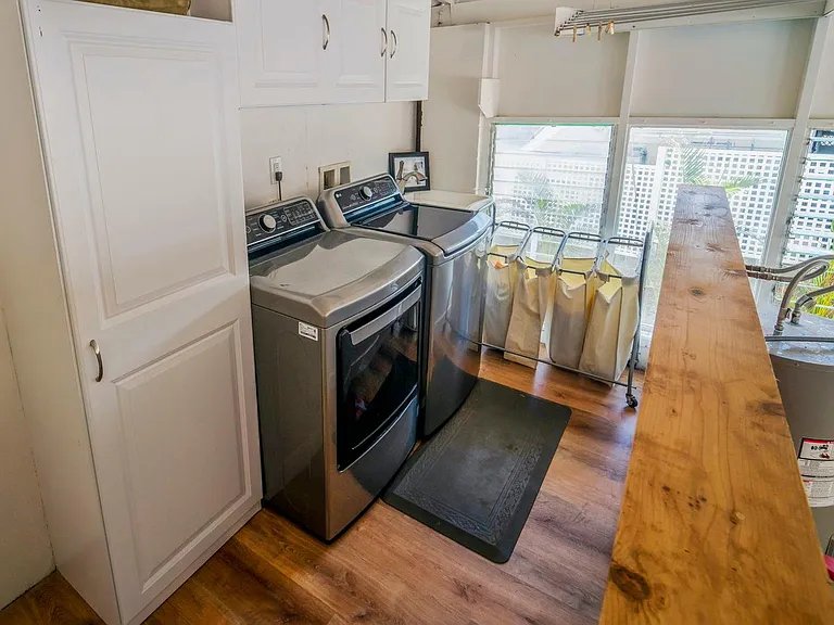 215 Kaelepulu Dr — Photo 17