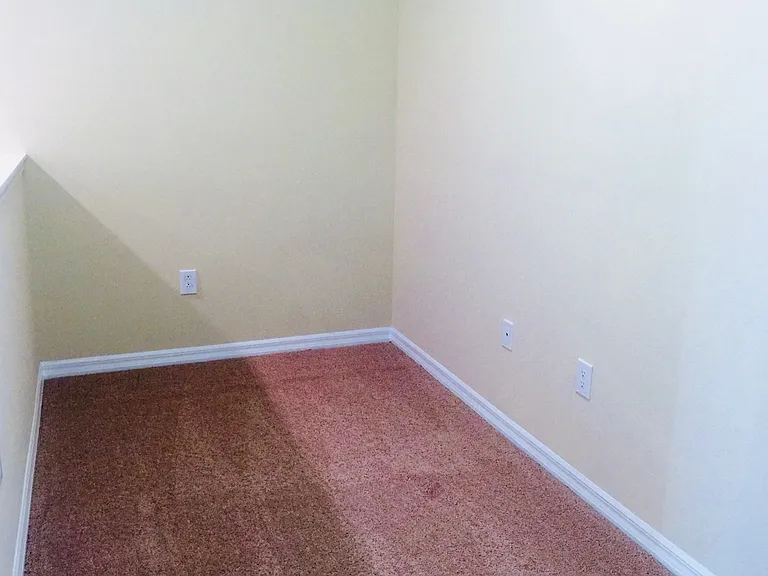 12826 Strode Ln — Photo 15