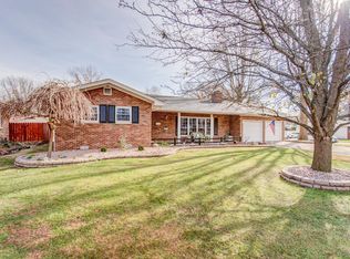 610 S Hilgard St, O'Fallon, IL 62269