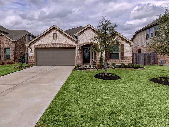 2nd image of 14611 W Ginger Pear Ct
