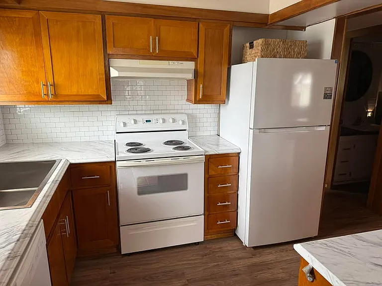 1726 Grant St — Photo 15