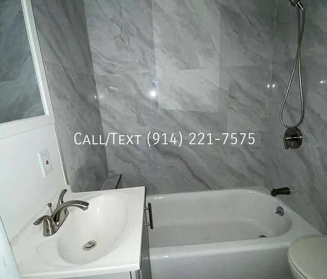 109 Linden St #1 — Photo 5