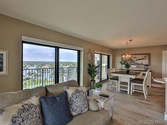5th image of 503 N Causeway APT 701