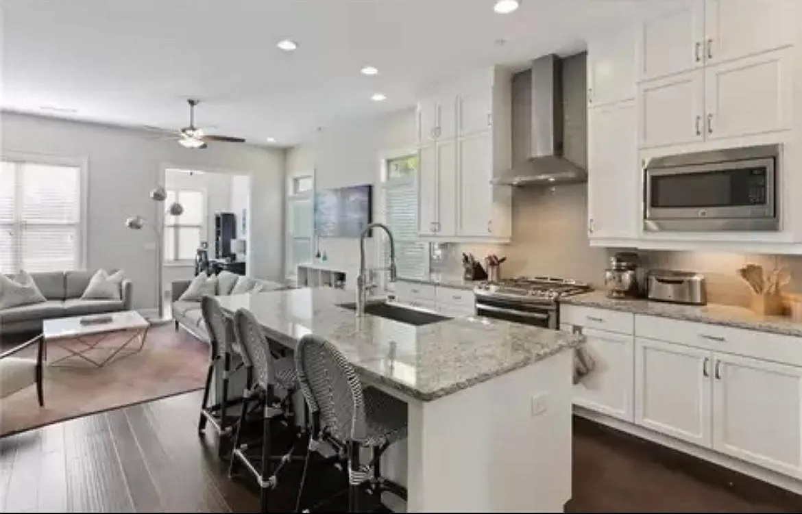 4214 Deming Cir — Photo 4