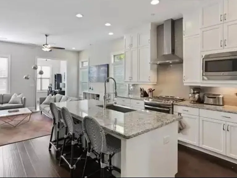 4214 Deming Cir — Photo 4